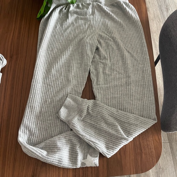 Gray Ribbed Henley Pajama Set - Picture 3 of 6